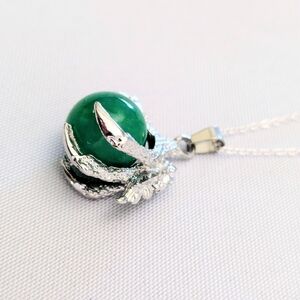Silver Claw With Green Stone Pendant Necklace